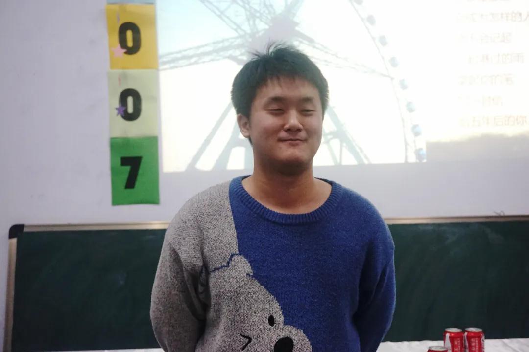 鄭州北大青鳥翔天信鴿啟蒙星TS01班結(jié)業(yè)典禮