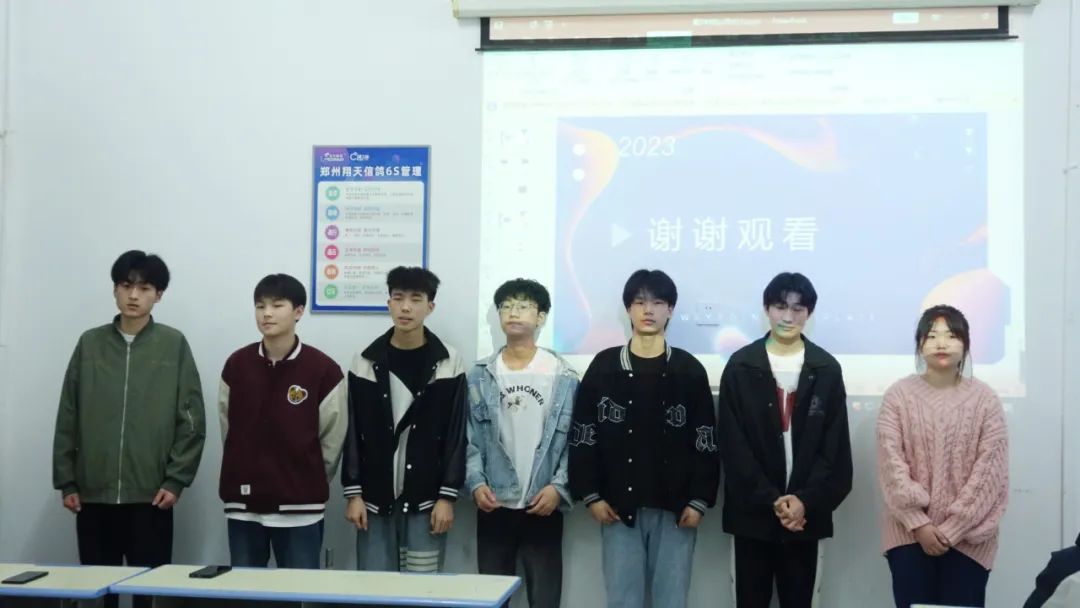 鄭州北大青鳥翔天信鴿計(jì)算機(jī)學(xué)校T228班項(xiàng)目答辯