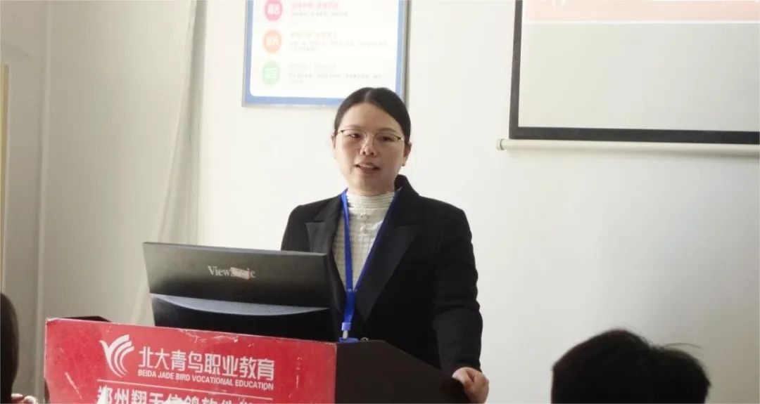 鄭州北大青鳥翔天信鴿計(jì)算機(jī)學(xué)校T136班第三學(xué)期正式開啟
