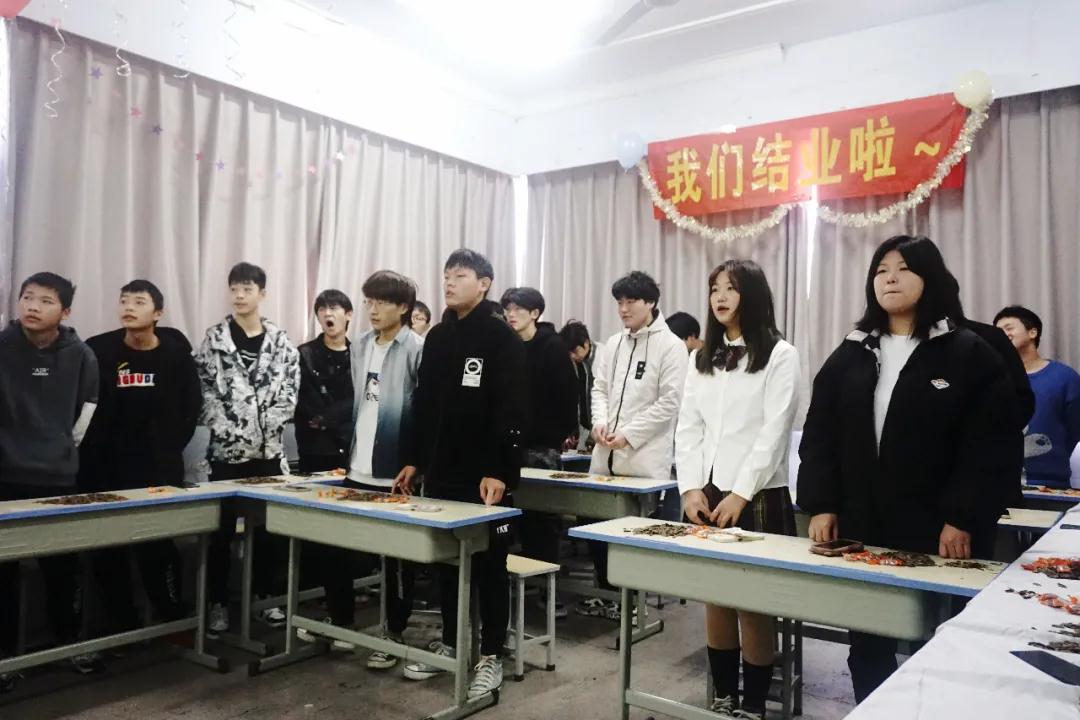 選擇鄭州北大青鳥翔天信鴿職業(yè)教育學(xué)校怎么樣