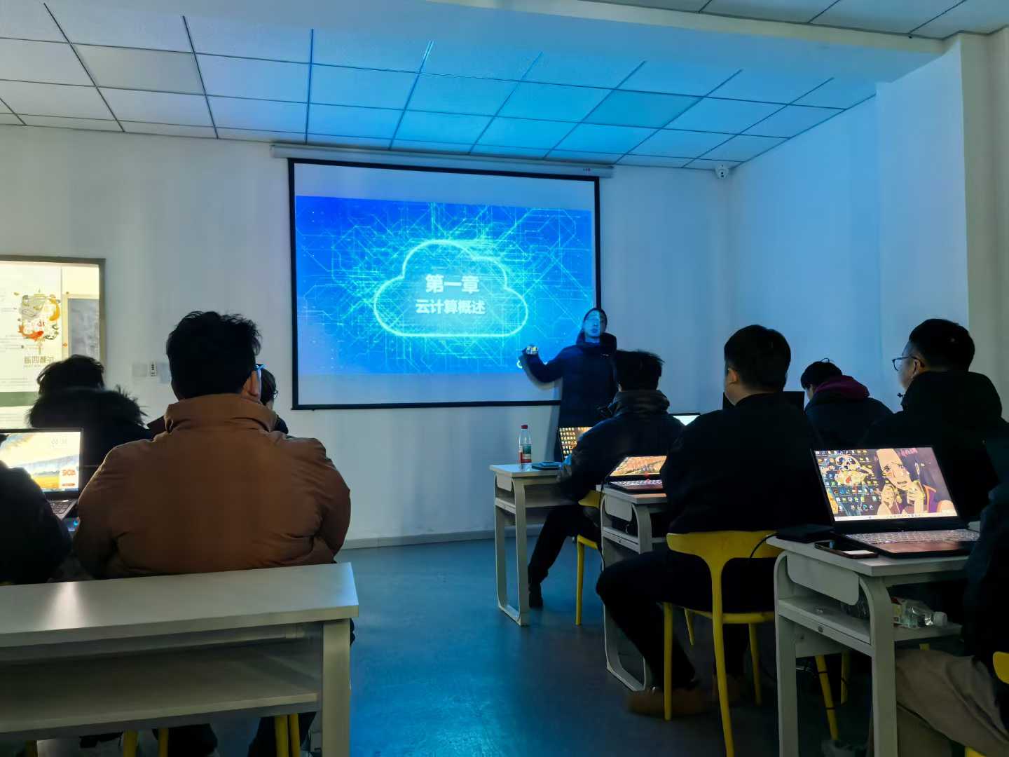 河南鄭州大學(xué)生短期IT技能培訓(xùn)機構(gòu)哪家好